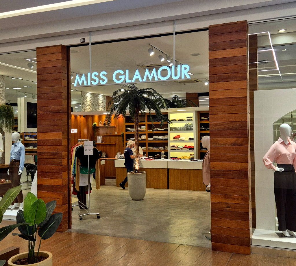 MISS GLAMOUR